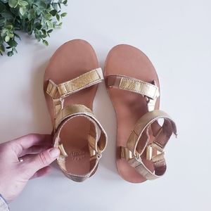Teva Metallic Gold Sandals 7 New